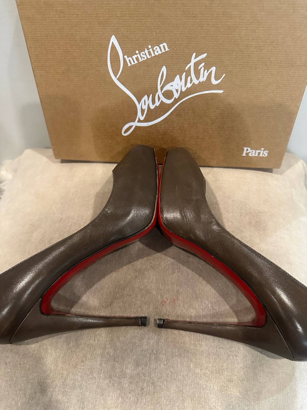 Christian Louboutin Brown Leather Peep-Toe Pump with Red Sole - Picture 6 of 9